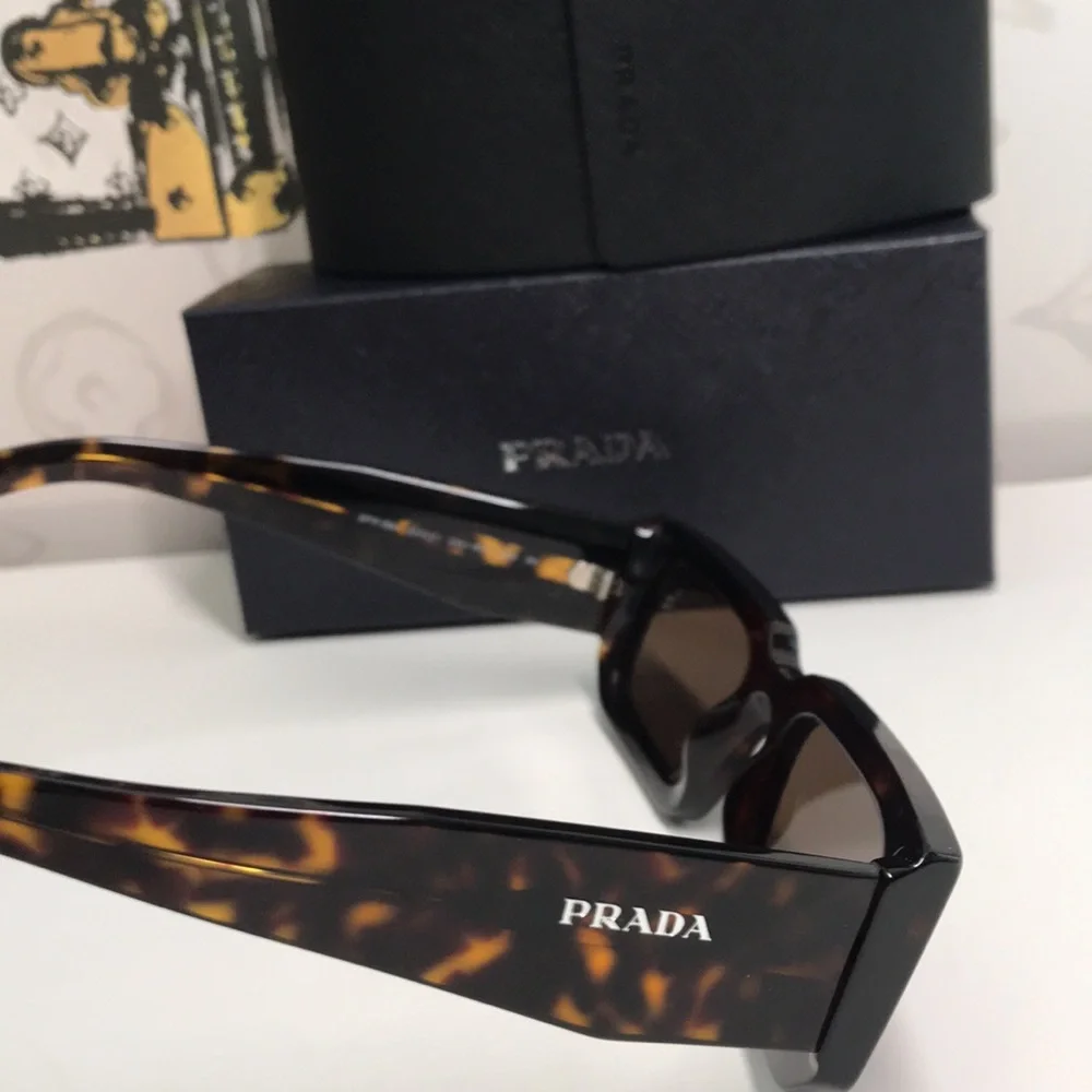 New Authentic Prada PR06YS Brown Sunglasses – Bold Luxury with UV Protection